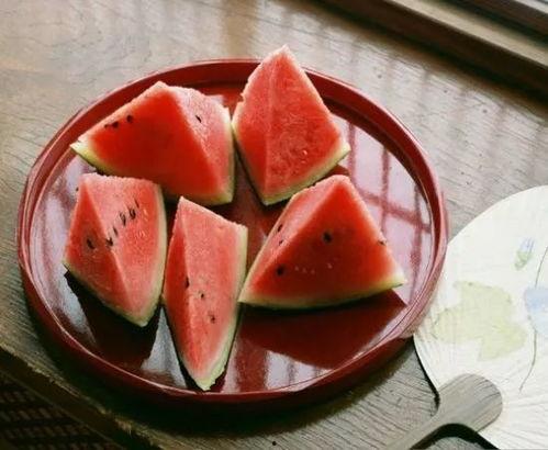 吃瓜群众干饭图片高清,趣味横生展现生活百态